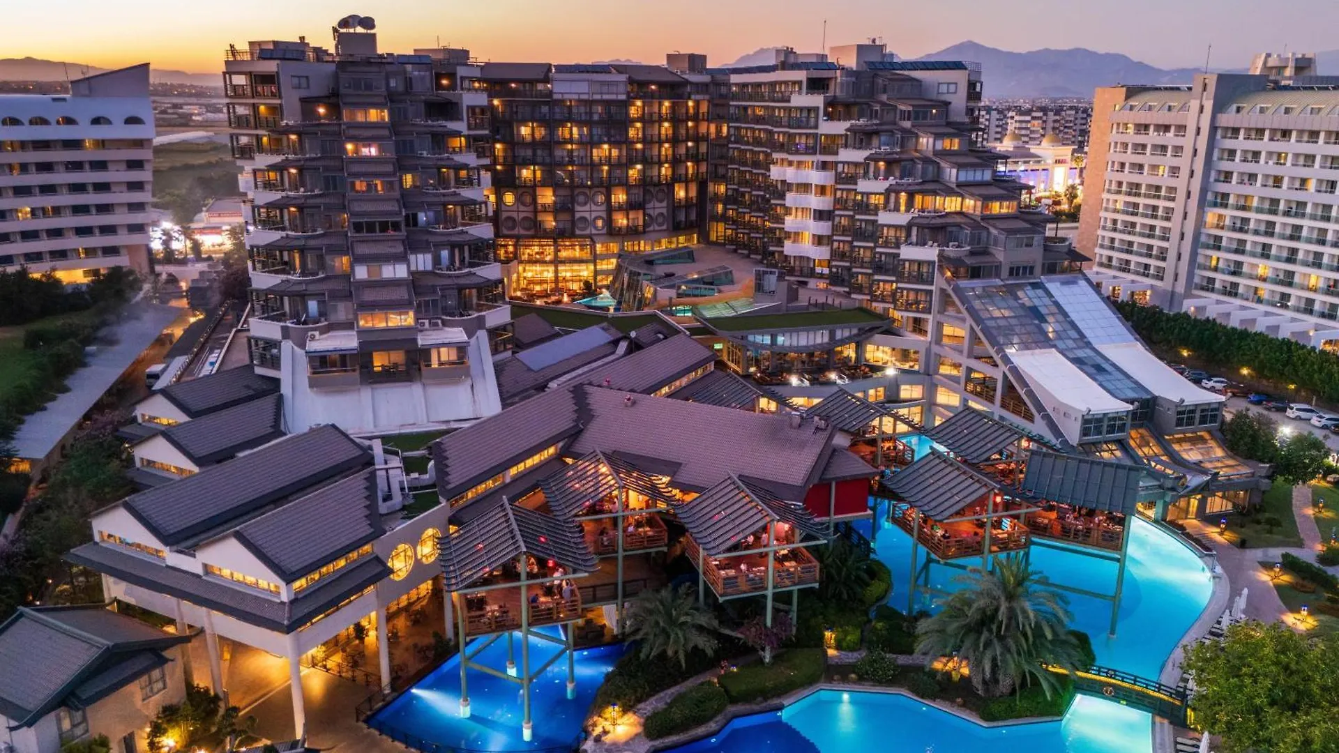 Limak Lara Deluxe Hotel & Resort Antalya Exterior photo